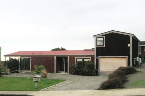 Photo of property in 55 Winara Avenue, Waikanae, 5036