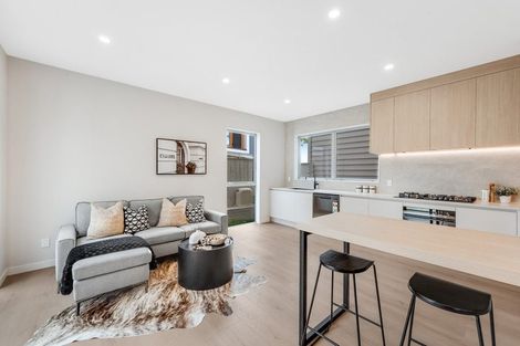 Photo of property in 13b Liam Place, Half Moon Bay, Auckland, 2012