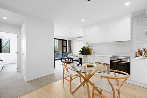 Photo of property in 33 Liverpool Street, Levin, 5510
