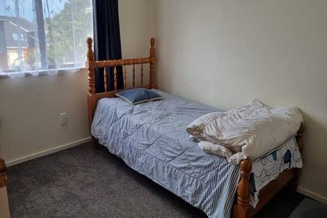 Photo of property in 6 Flinders Place, Johnsonville, Wellington, 6037