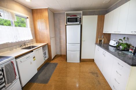 Photo of property in 3 Barton Avenue, Marewa, Napier, 4110