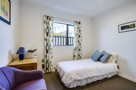 Photo of property in 32 Tasman Drive, Poraiti, Napier, 4112