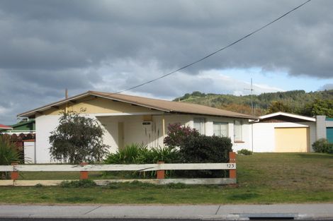 Photo of property in 123 Williamson Road, Whangamata, 3620