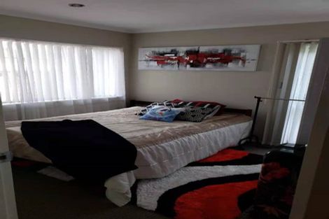 Photo of property in 1 Tavua Lane, Ranui, Auckland, 0612