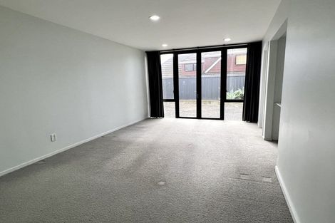 Photo of property in 2/174 Bucklands Beach Road, Bucklands Beach, Auckland, 2012
