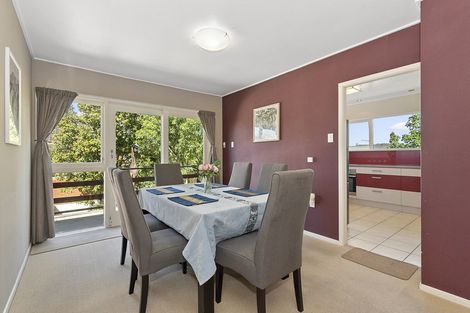 Photo of property in 34 Chedworth Avenue, Chedworth, Hamilton, 3210