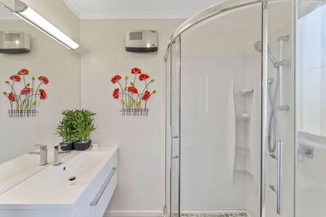 Photo of property in 25 Wanderers Avenue, Brightwater, 7022