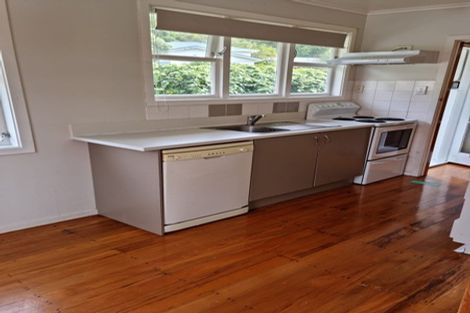 Photo of property in 3 Voltaire Street, Karori, Wellington, 6012