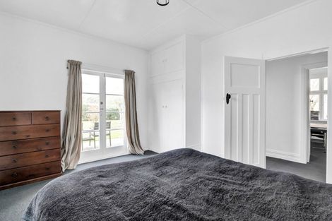 Photo of property in 13 Page Street, Stratford, 4332