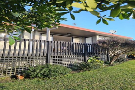 Photo of property in 13a Churchill Terrace, Waiuku, 2123