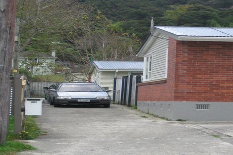 Photo of property in 304 George Street, Stokes Valley, Lower Hutt, 5019