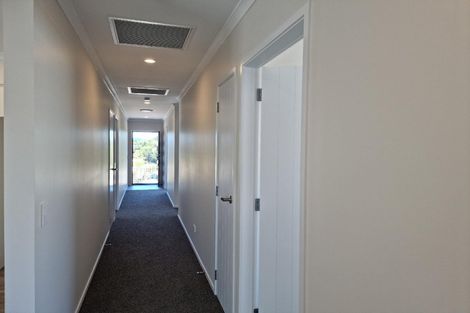 Photo of property in 12 Lily Way, Pyes Pa, Tauranga, 3112