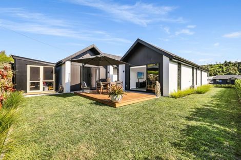 Photo of property in 87 Pakanga Grove, Pyes Pa, Tauranga, 3112