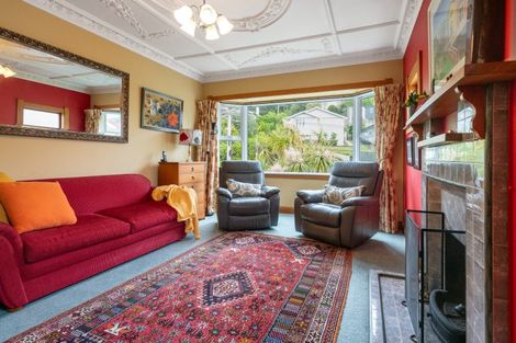 Photo of property in 53 Severn Street, Island Bay, Wellington, 6023