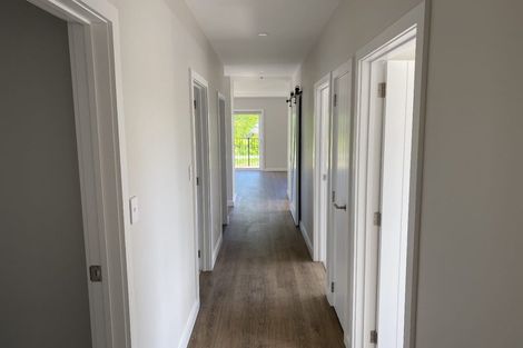 Photo of property in 2 Grove Lane, Omokoroa, 3114