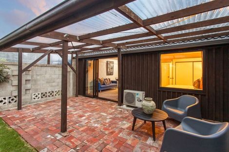 Photo of property in 305b Riccarton Road, Upper Riccarton, Christchurch, 8041