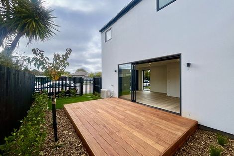 Photo of property in 1/10 Surrey Street, Linwood, Christchurch, 8062