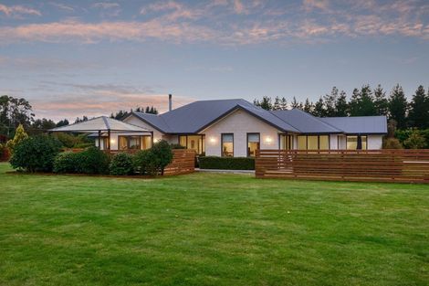 Photo of property in 1 Aviation Avenue, Fernside, Rangiora, 7471
