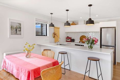 Photo of property in 23 George Street, Bulls, 4818