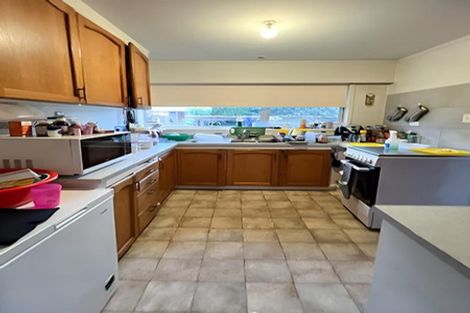 Photo of property in 1/3 Kiwi Esplanade, Mangere Bridge, Auckland, 2022