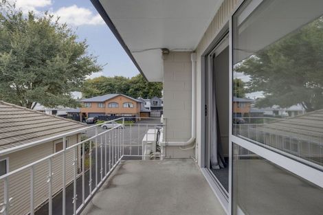 Photo of property in 6 Teddy Street, Whitiora, Hamilton, 3200