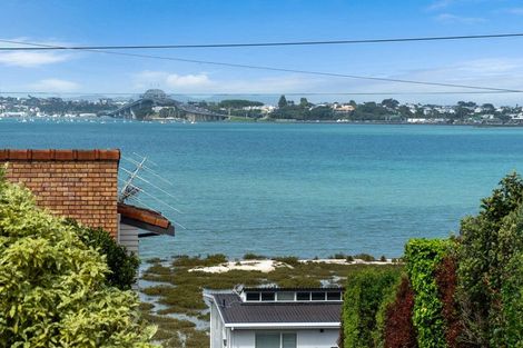 Photo of property in 1/27 Walter Street, Hauraki, Auckland, 0622