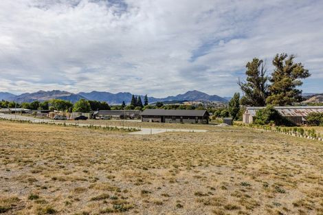 Photo of property in 5 Glenbrook Lane, Wanaka, 9305