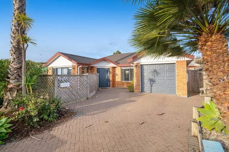 Photo of property in 10 Angel Way, Stanmore Bay, Whangaparaoa, 0932