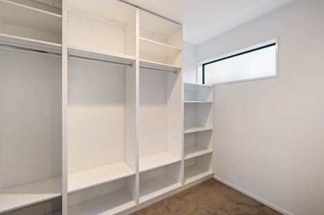 Photo of property in 164 Queenspark Drive, Parklands, Christchurch, 8083