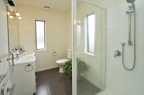 Photo of property in 30d Charlemont Street, Whitiora, Hamilton, 3200