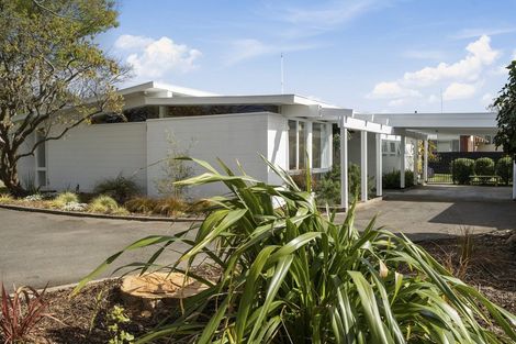 Photo of property in 96 Brightwater Terrace, Terrace End, Palmerston North, 4410
