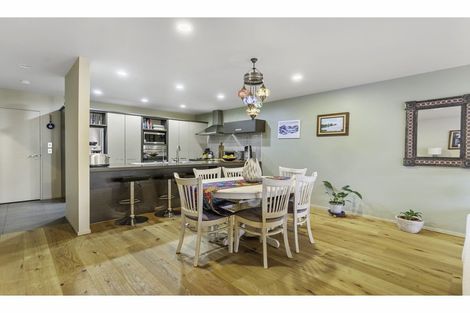 Photo of property in 10 Zabeel Crescent, Takanini, 2112