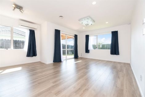 Photo of property in 87 Pooks Road, Ranui, Auckland, 0612