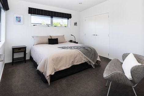 Photo of property in 15 Oceania Place, Mellons Bay, Auckland, 2014