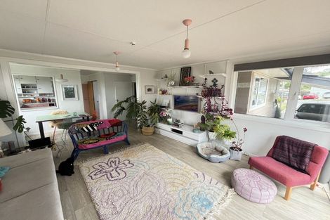 Photo of property in 42 Conclusion Street, Ascot Park, Porirua, 5024