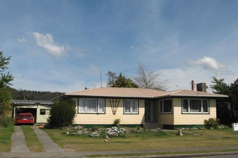 Photo of property in 43 Mckee Avenue, Fenton Park, Rotorua, 3010