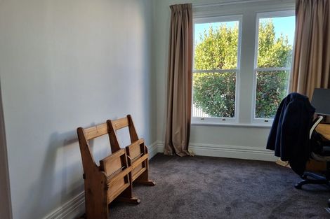 Photo of property in 14 Grey Street, Martinborough, 5711