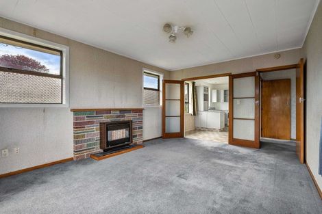 Photo of property in 72 Reid Avenue, Hawera, 4610