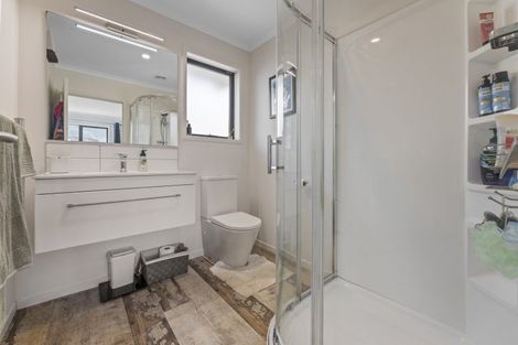 Photo of property in 18 Goddard Way, Sawyers Bay, Port Chalmers, 9023