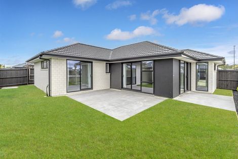 Photo of property in 21 Timara Crescent, Marshland, Christchurch, 8083