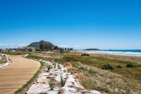 Photo of property in 311/136 Marine Parade, Mount Maunganui, 3116