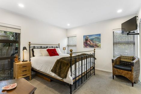 Photo of property in 130 Bramley Drive, Farm Cove, Auckland, 2012