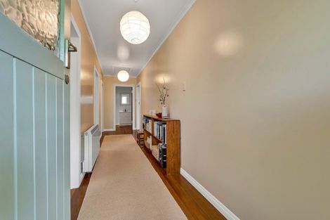 Photo of property in 36 Cordelia Street, Stratford, 4332