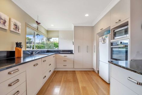 Photo of property in 32 Otonga Road, Springfield, Rotorua, 3015