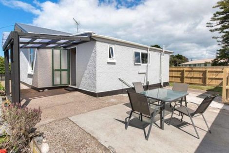 Photo of property in 18 Puriri Street, Gonville, Whanganui, 4501