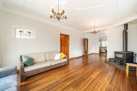 Photo of property in 141 Breaker Bay Road, Breaker Bay, Wellington, 6022