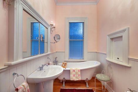 Photo of property in 56 Queens Road, Stepneyville, Nelson, 7010