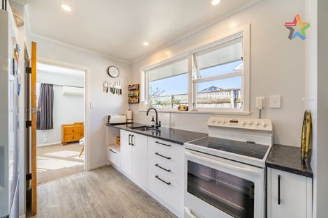 Photo of property in 25a Porutu Street, Fairfield, Lower Hutt, 5011