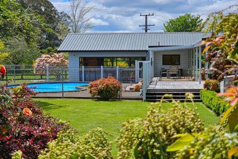 Photo of property in 30 Bryce Road, Kapenga, Rotorua, 3077
