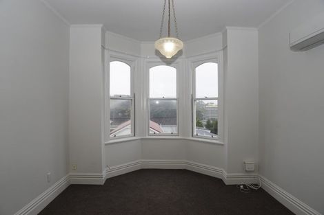 Photo of property in 64 Wright Street, Mount Cook, Wellington, 6021